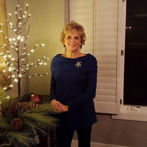 Meet your Posher, Monica
